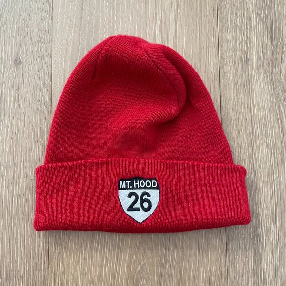 Port and Company Beanie Hat Red Knit Mt. Hood Highway 26 Oregon Snowboarding Ski - Picture 2 of 11